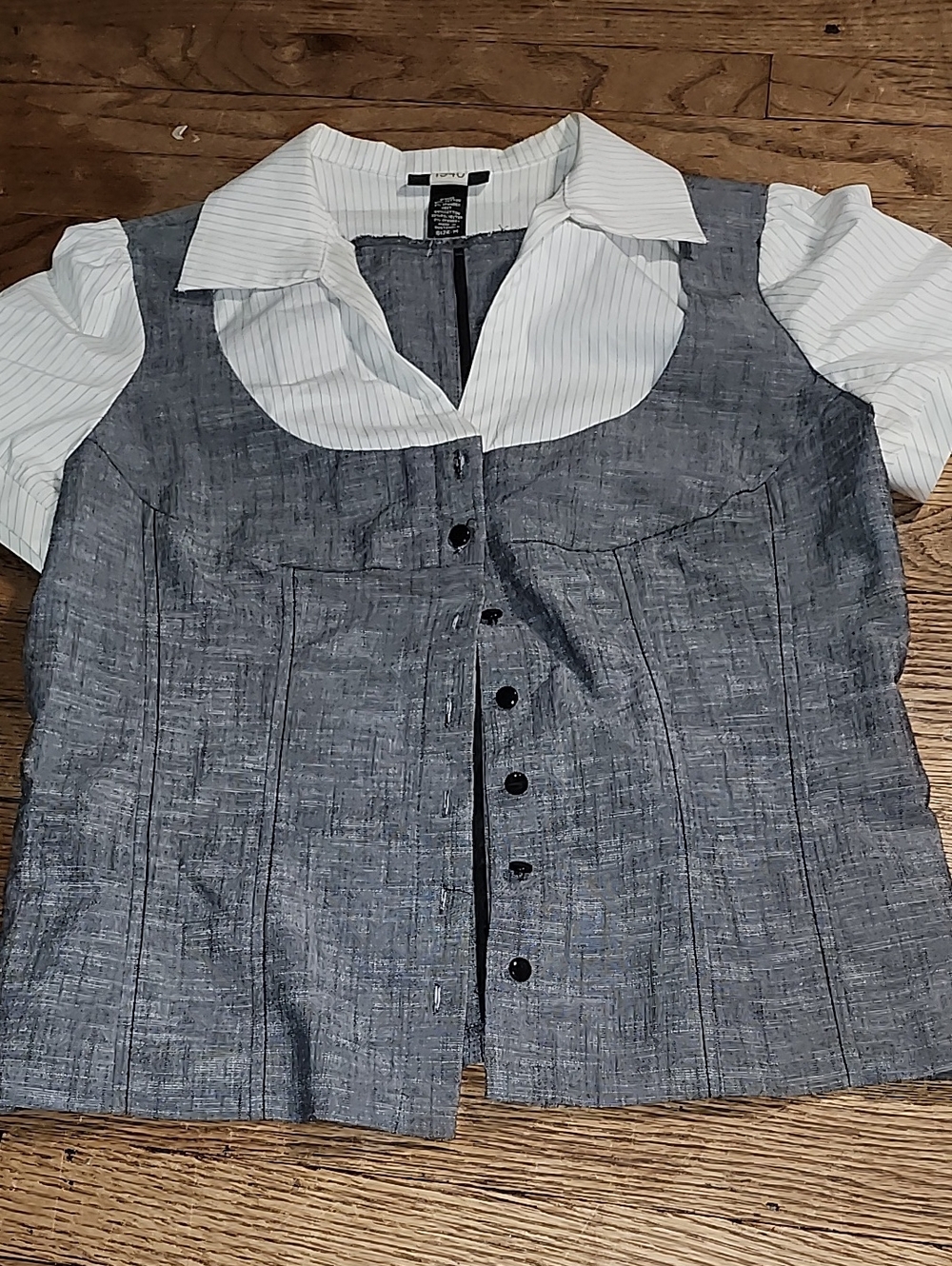 Layered Gray Button-Front Womens Top with White Collar
